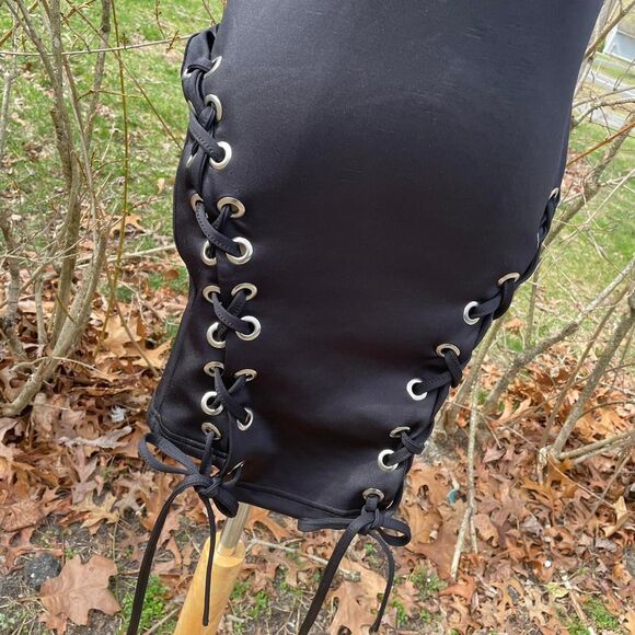 Goth Sexy ,Lace up Women's Black miniDress - Picture 4 of 10